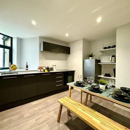Incredible Large 3 Bedroom Apartment - Sleeps 8! Bournemouth Exterior foto